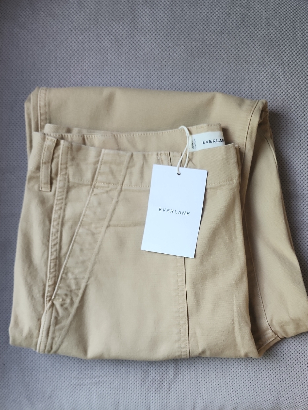 Everlane Men’s Chino Pants in Khaki Nwt
